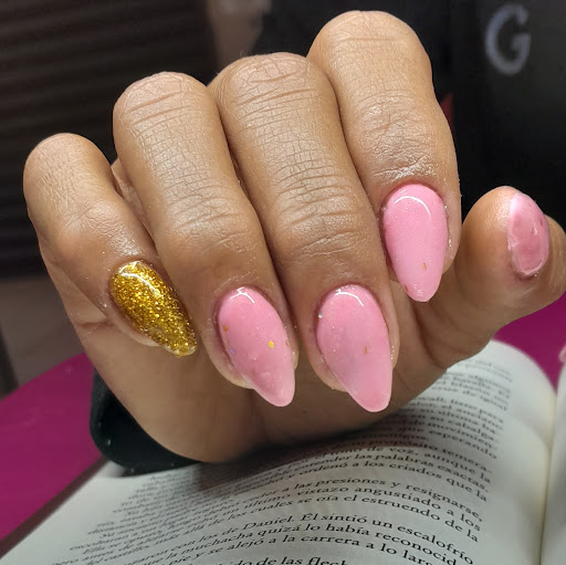 Lashes Aracely beauty studio&nails - Thumbnail