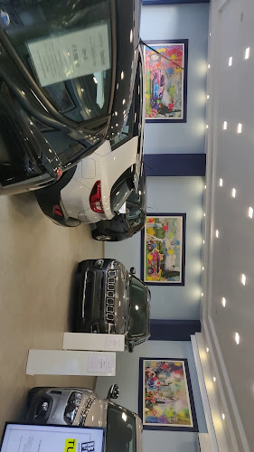 Youdrive Napoli - Concessionaria Ufficiale EVO - Nuovo Km0 e Usato - Hyundai,Kia,Suzuki,Jeep,Fiat,Lancia,Peugeot,Citroen,DR - Quito