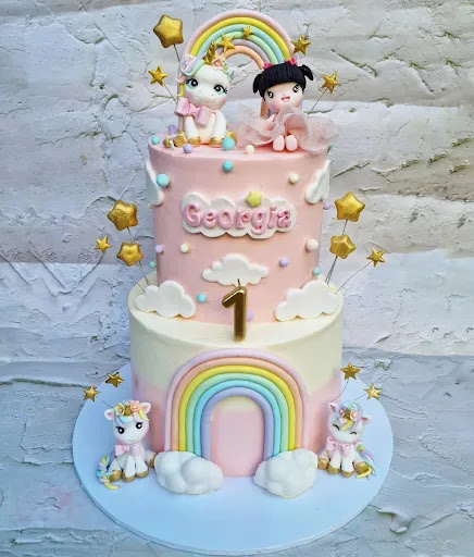 T and Amelia Bakes