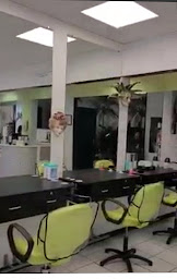 Photo n°4 de Gu'hair1 Sylvie Coiffure à Brest (Salon de coiffure)