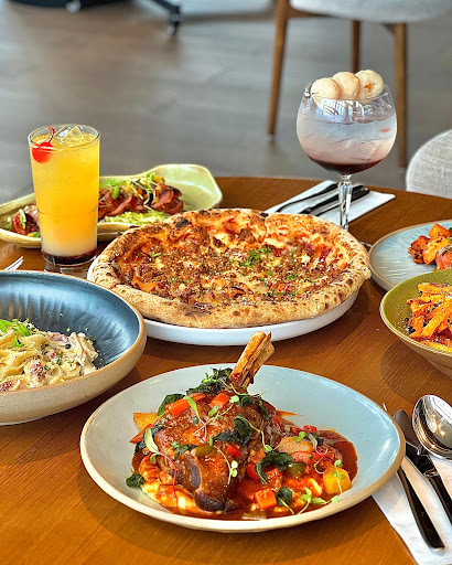 1-Altitude Rooftop Bar and Sky Dining | Highest Local - Fusion Restaurant & Bar in Melaka