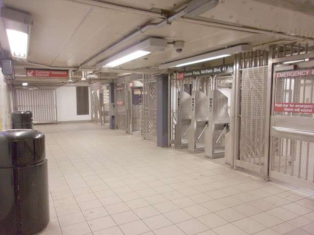 Queens Plaza