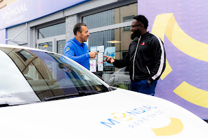 Photo n°6 de Mondial Pare-Brise Fécamp à Fécamp (Garage automobile)