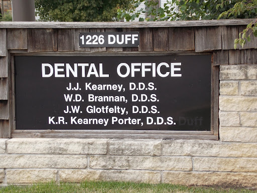 Katie Kearney Porter DDS: Kearney, Brannan, Glotfelty and Porter Dental Office