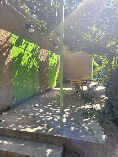 Photo de LA VILLA AGRIPPA location de vacances , en ,PACA. Vaucluse à Mondragon (84430)