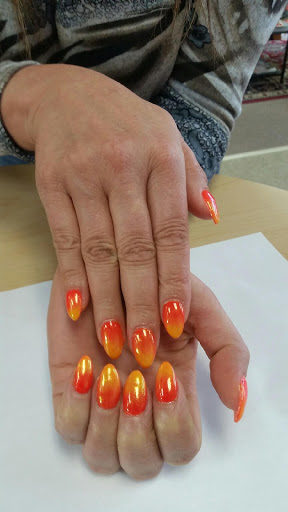 Cd nails - Visual