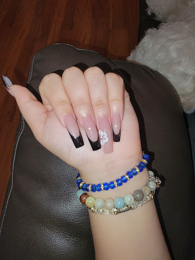 Center Nails & Hair Gallery - United States