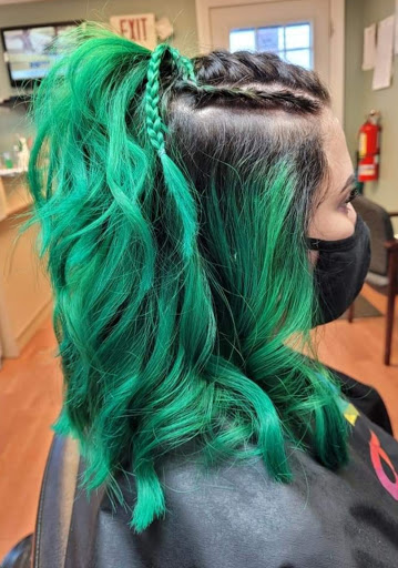 Luci & Co Hair Studio - Thumbnail