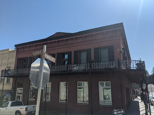 Scavenger Hunt Walking Tours - Nevada City - Thumbnail