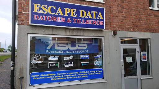 ESCAPE DATA - Visual