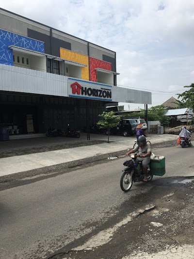 Photos of Toko Bangunan Horizon