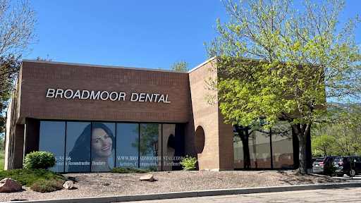 Broadmoor Dental