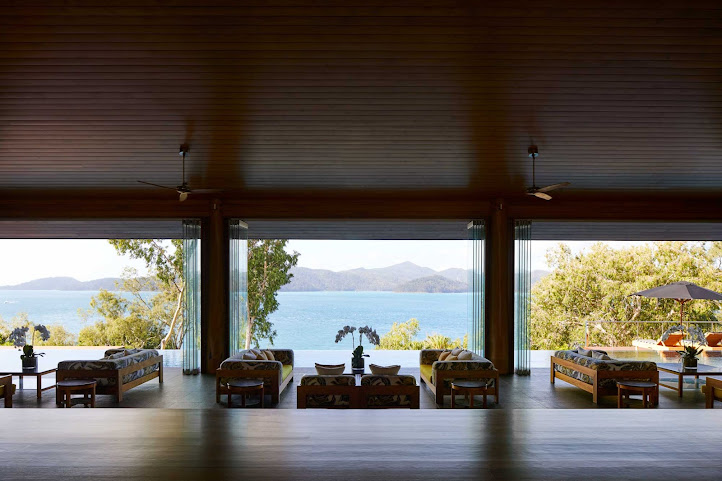 The Long Pavilion at qualia by null