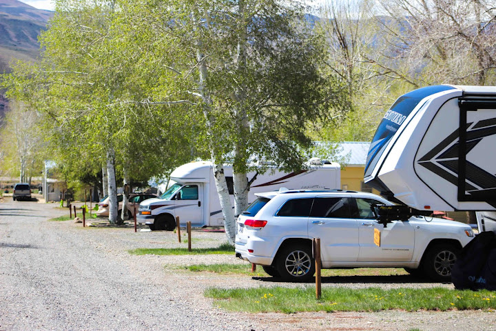 Oasis RV Resort & Cottages Gunnison by null