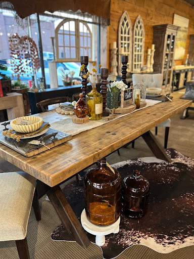 Boxcar Woody Furniture Showroom - Thumbnail