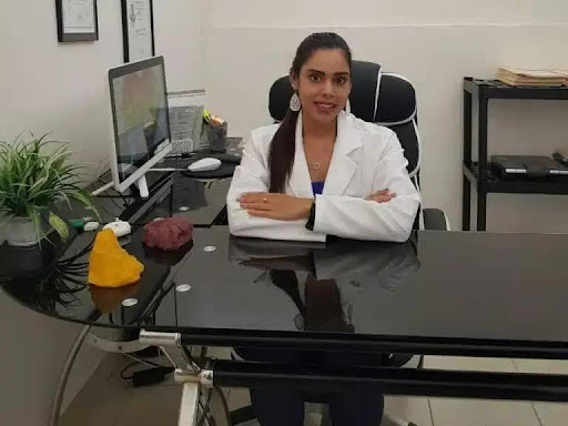 Nutrióloga Adriana Yolanda lópez Peña. Bariatria y nutrición