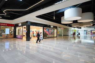 Photo n°2 de Centre Commercial du Valdoly à Vigneux-sur-Seine (Supermarché)