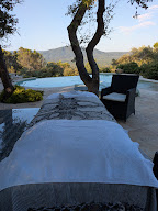 Réflexo Fleur à Peyrolles-en-Provence