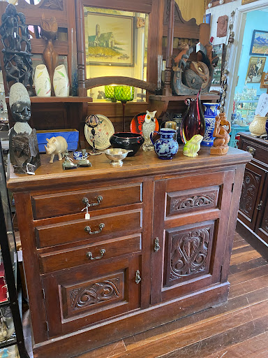 Maleny Country Antiques - Thumbnail