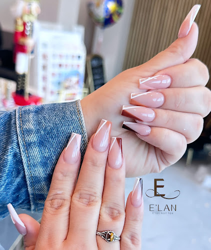 Elan Nails Spa interior view