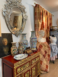 Photo n°2 de La Demeure du Bailli à Lourmarin (Magasin d'ameublement et de décoration)