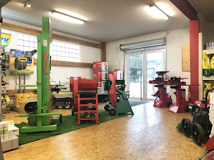 Photo n°21 de Foliatura à Rosheim (Magasin de matériel pour le travail du bois)