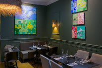 24 Le restaurant à Paris