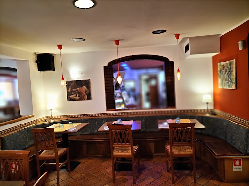 Bar Roma Pinsa e sapori. Pinseria con cucina