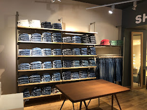 Photo n°4 de Happy Dressing Chambery à Chambéry (Magasin de vêtements)