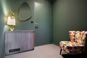 Photo n°16 de Dr Gaëtan du Cosquer à Caen (Parodontiste spécialiste des implants dentaires)