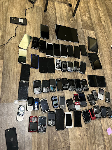 We Buy Iphones LLC - Thumbnail