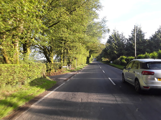 Penblewin Car Park (Free) & WC - Thumbnail