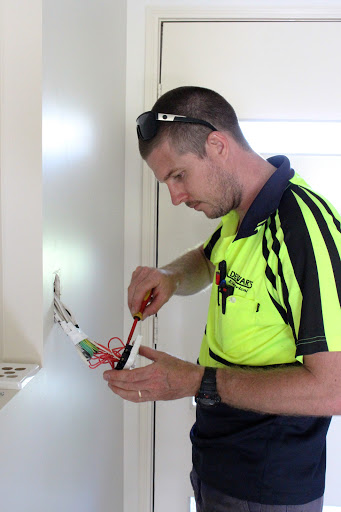 Dewar's Electrical - Visual