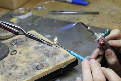 The Jewel House - Thumbnail