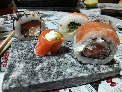 Ikkenai Sushi Cocina Fusión, Author: barbara brusa