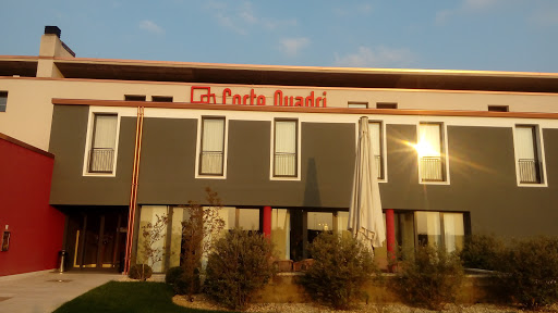 Corte Quadri - Visual