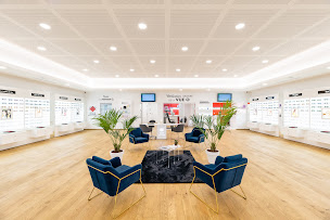 Photo n°1 de Opticien MEYZIEU - Optical Center à Meyzieu (Magasin de lunettes de soleil)