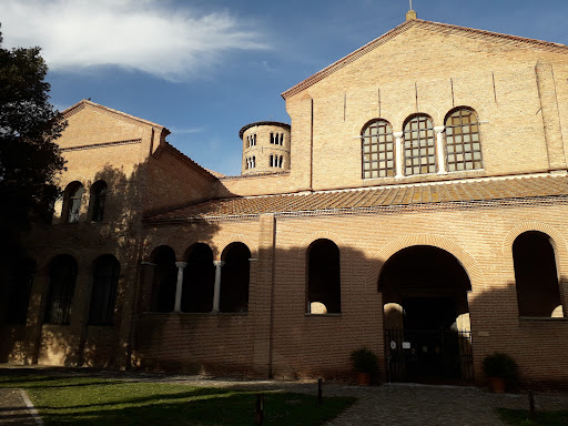 Classe Gallery - Italy
