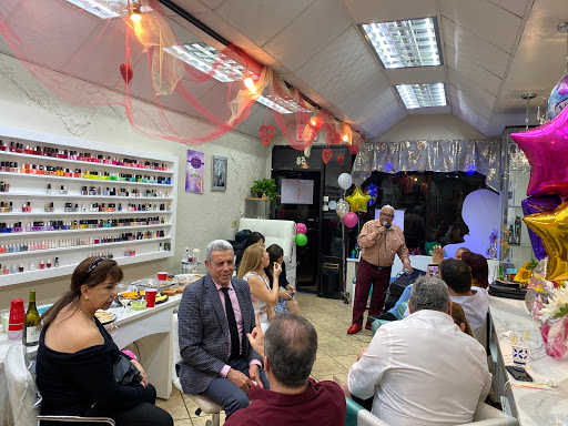 Bonita’s Beauty Salon - Thumbnail