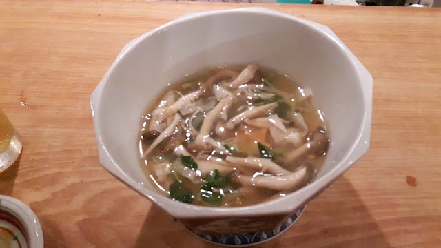 萬'燕楽 ヨロズエンラク
