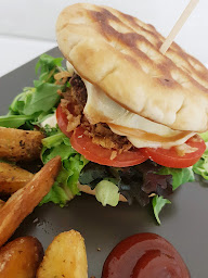 Photo n°14 de Café Bar Restaurant EPSILONE à Tarare (Point Wi-Fi)