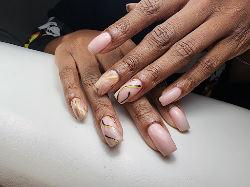 Nails by Oana - Thumbnail