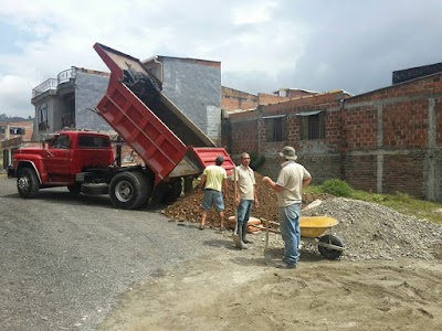 Photos of La Vivienda Constructora