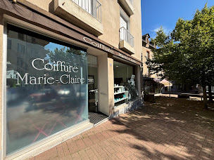 Photo n°15 de COIFFURE MARIE-CLAIRE à Rodez (Salon de coiffure)