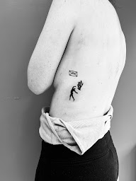 Photo n°10 de Holy Thelma Tatouage à Rennes (Salon de tatouage et piercing)