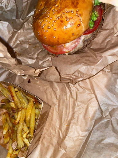 Photo 4 - Avenue 31 Pizzeria & Burger house