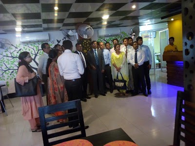 Photos of HUAWEI Experience store Khulna