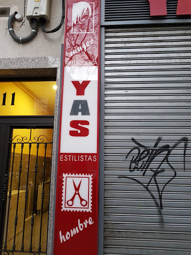 Yas Veintemilla Traid S.L.L.