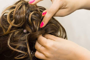 Photo n°1 de El' coiffe chez vous à Brissac Loire Aubance (Salon de coiffure)