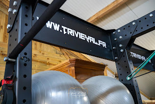 Photo n°5 de 🏆 Coach Sportif TRI'Vie-YAL - Yannick à Le Cellier (Salle d'haltérophilie)